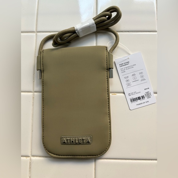 NWT Athleta Diem Olive Green Phone Crossbody Purse Bag $39 - Picture 1 of 7
